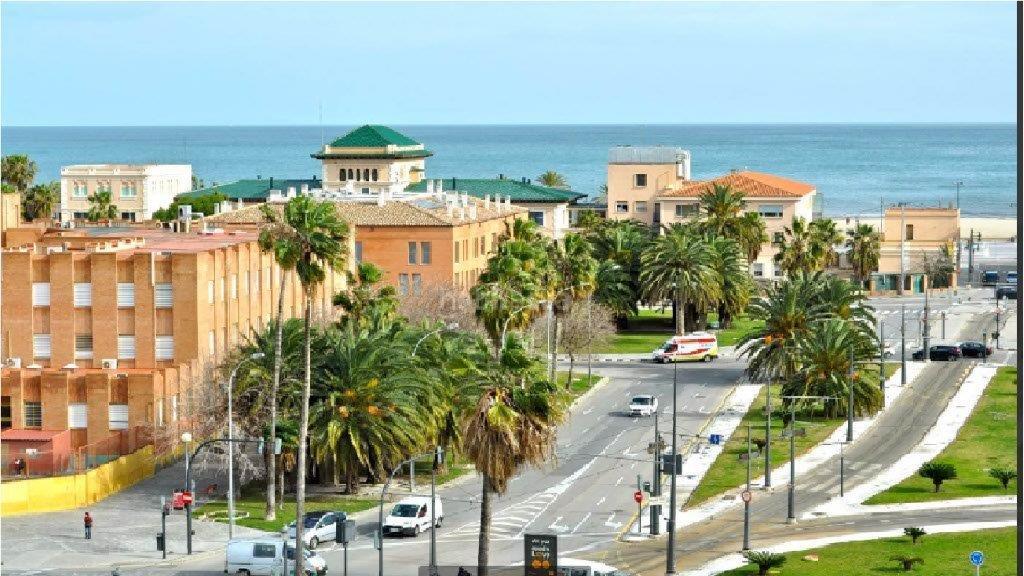 Malvarosa Beach Family Valencia Exteriör bild